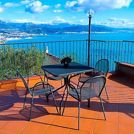 Il Glicine Bed & Breakfast Cetara